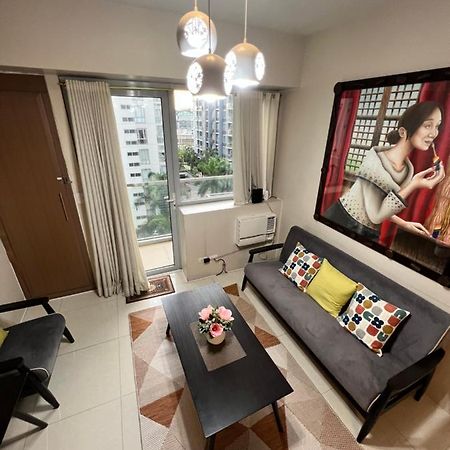 Resorts World Condo Manila Exteriör bild