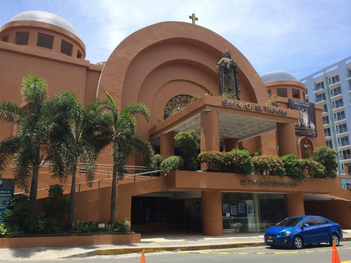 Resorts World Condo Manila Exteriör bild