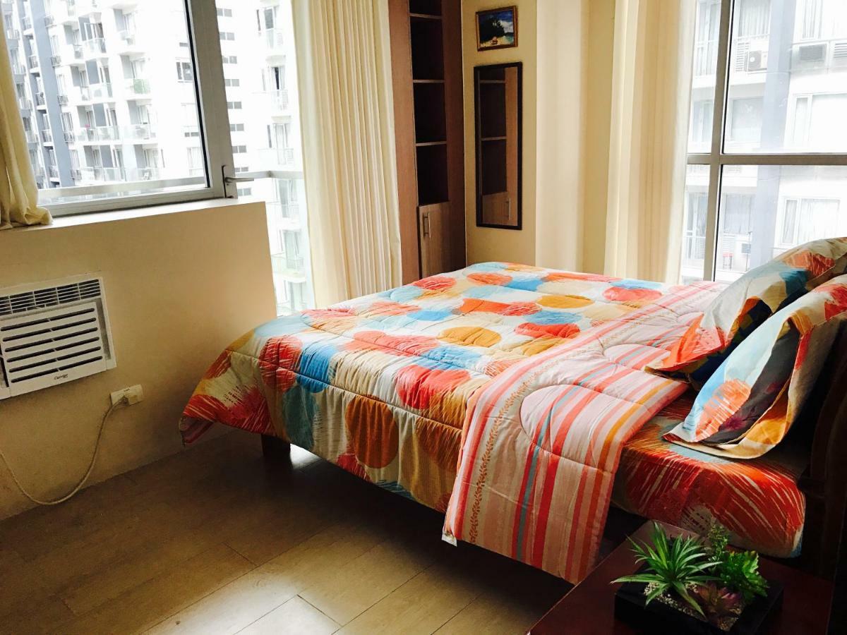 Resorts World Condo Manila Exteriör bild